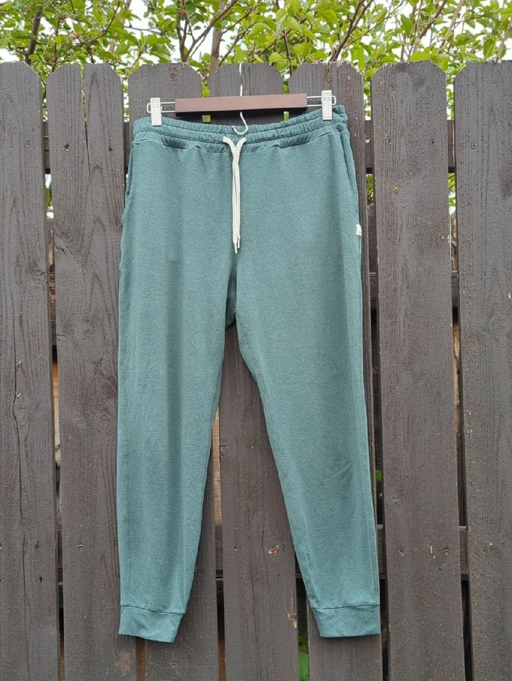Vuori Halo Performance Jogger, Green, Women's M - Picture 1 of 14